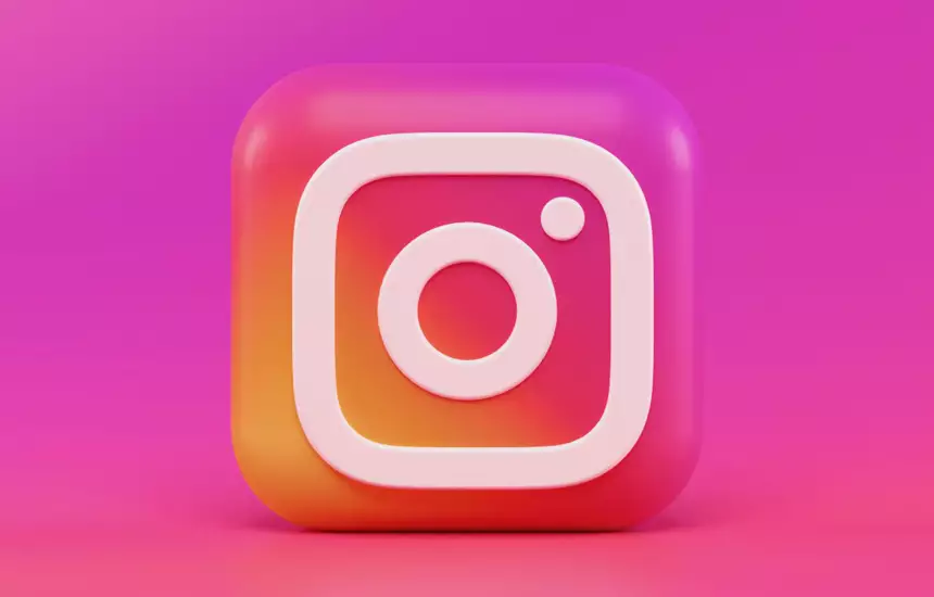 Instagram'da Reklam Vererek İşletmenizi Nasıl Zirveye Taşırsınız? proeticaret.com.tr Farkıyla!